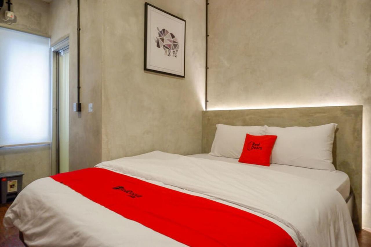 Reddoorz Plus Near Kawasan Sam Poo Kong Semarang Exterior photo